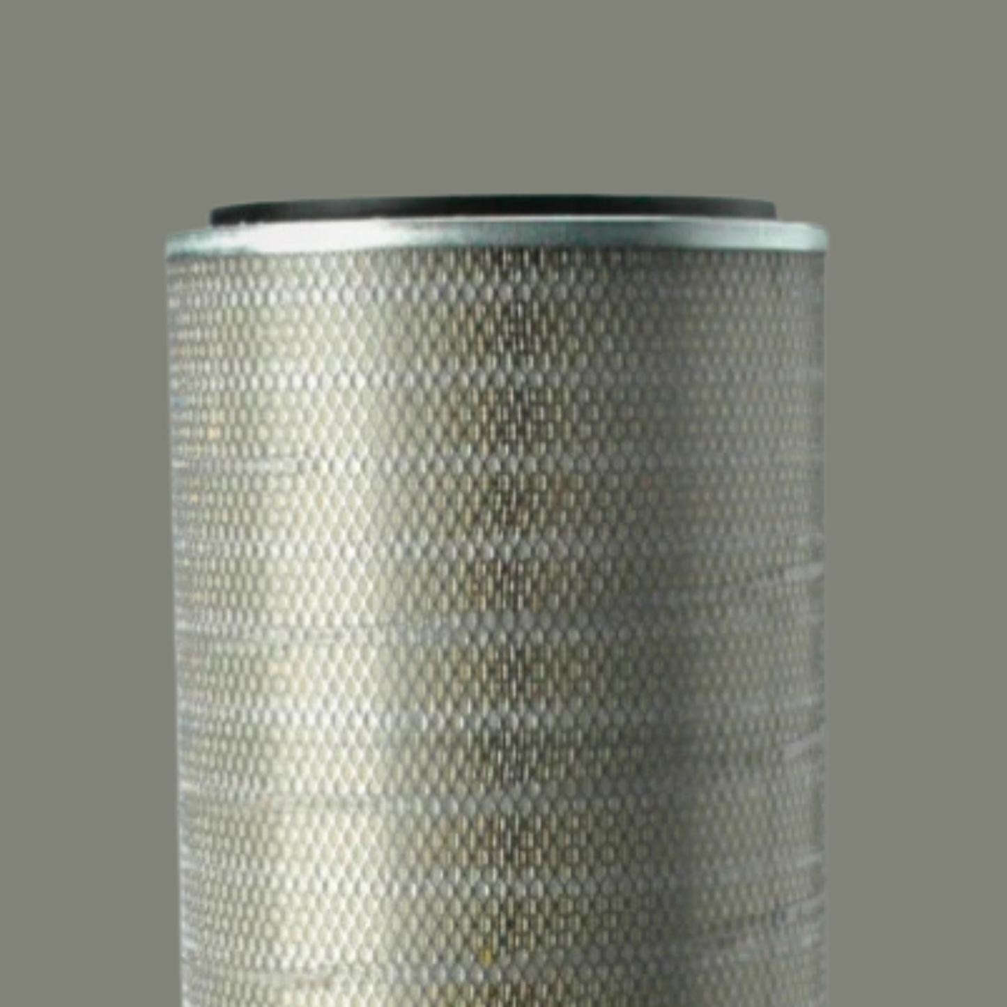 P181186 round heavy-duty air filter for diesel engines with cellulose media and steel liner.