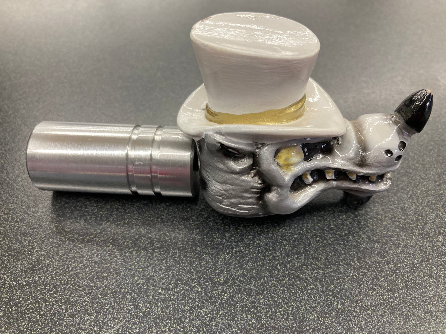 Valve Knob Stationary Top Wolf With White Hat - 17986W