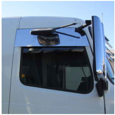8 Inch Munster Chop Top Window Trim For Volvo VN 2005 And Newer V-8037